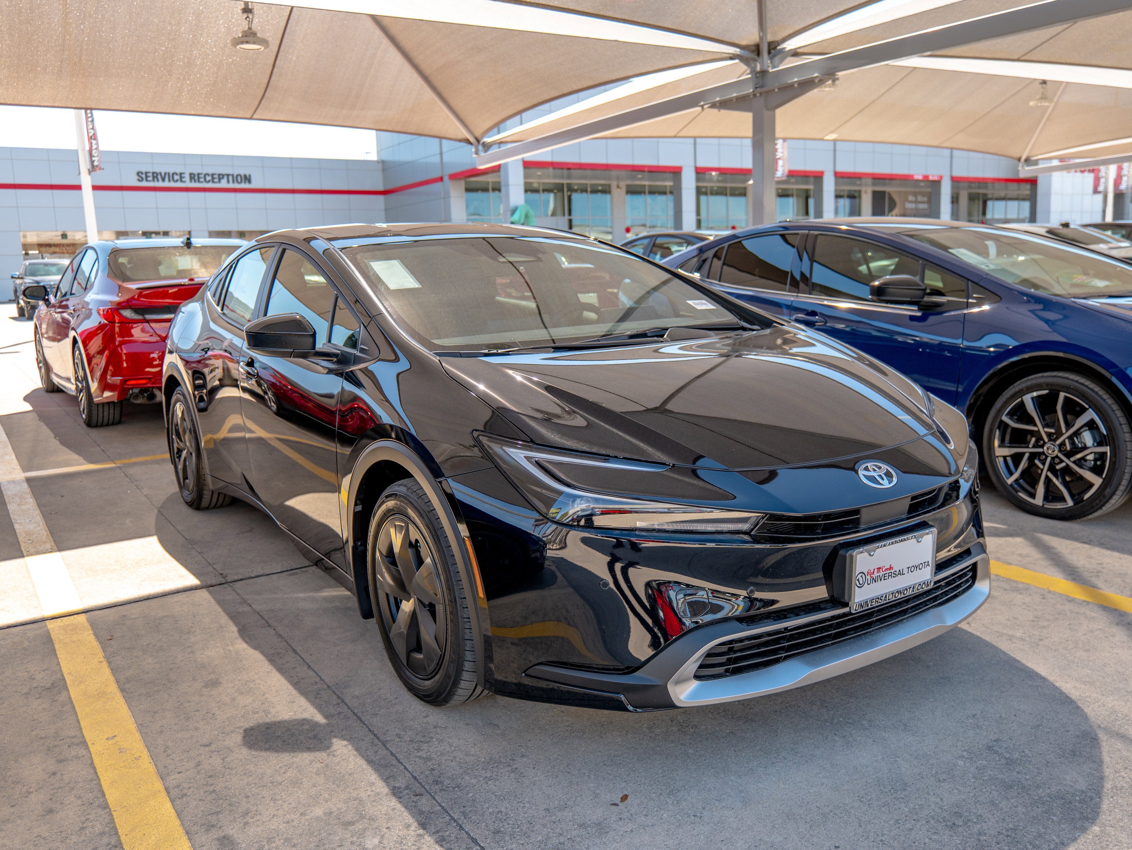 2026 Toyota Prius Plug-in Hybrid SE