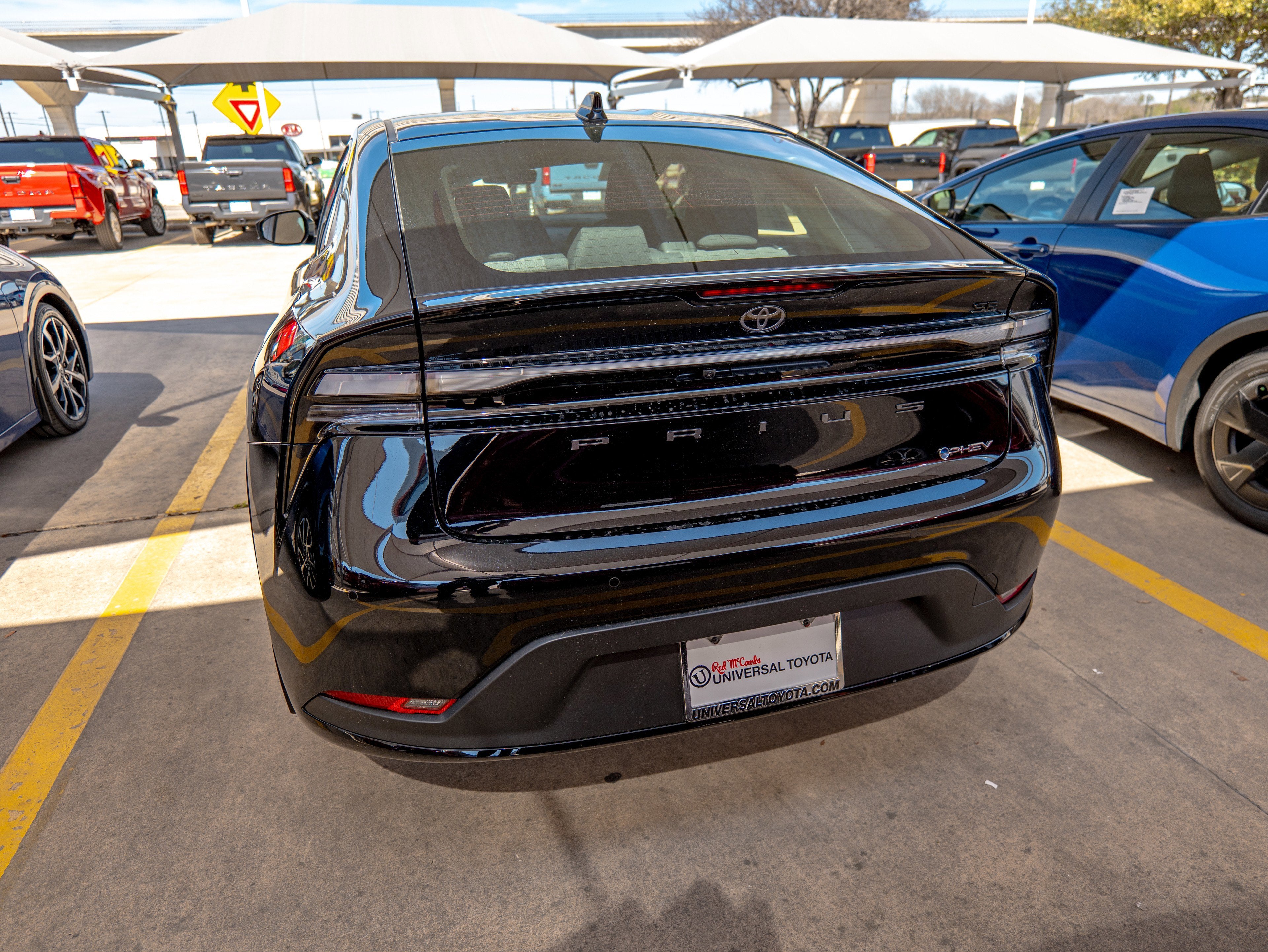 2026 Toyota Prius Plug-in Hybrid SE