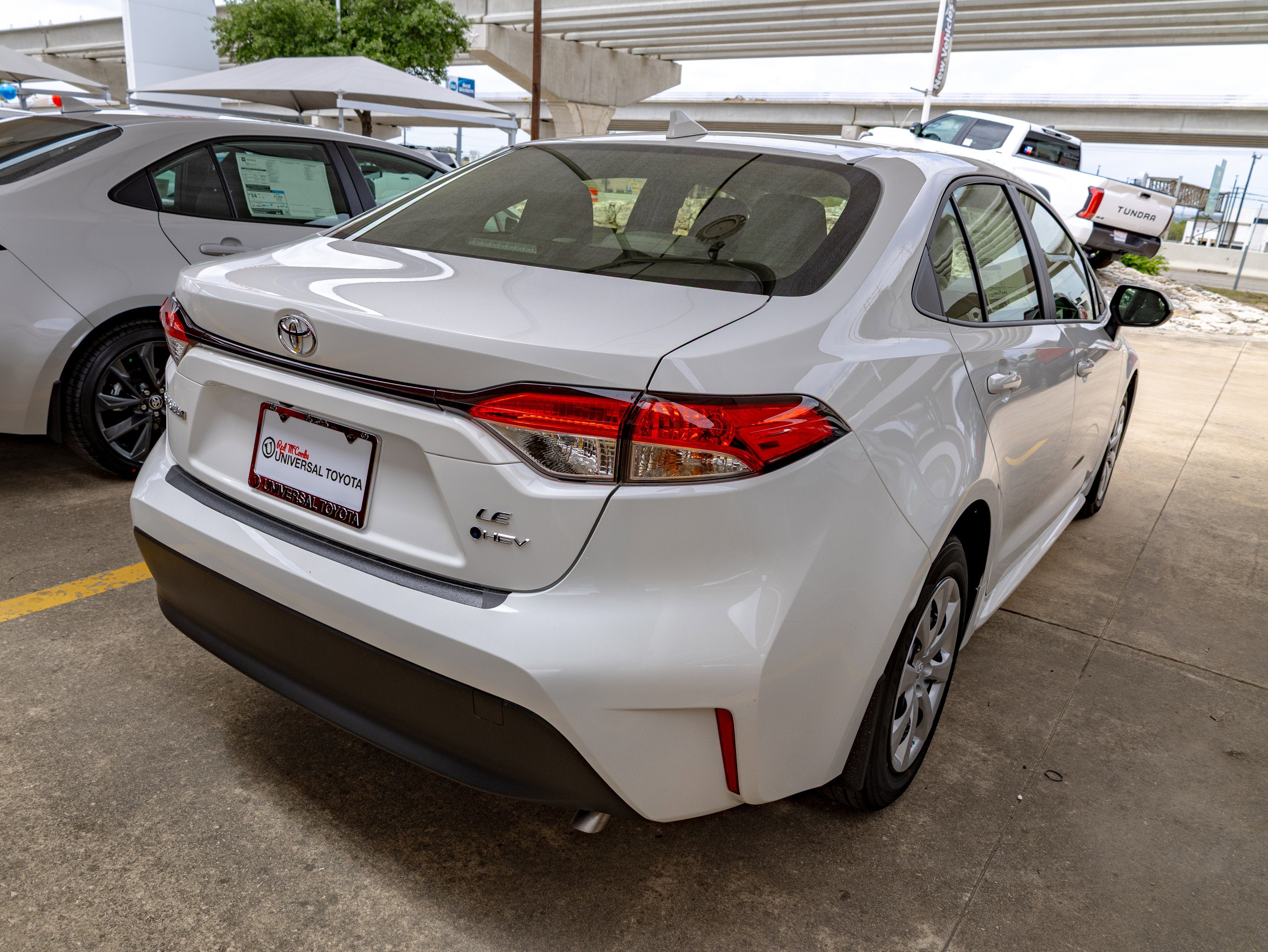 2026 Toyota Corolla Hybrid LE