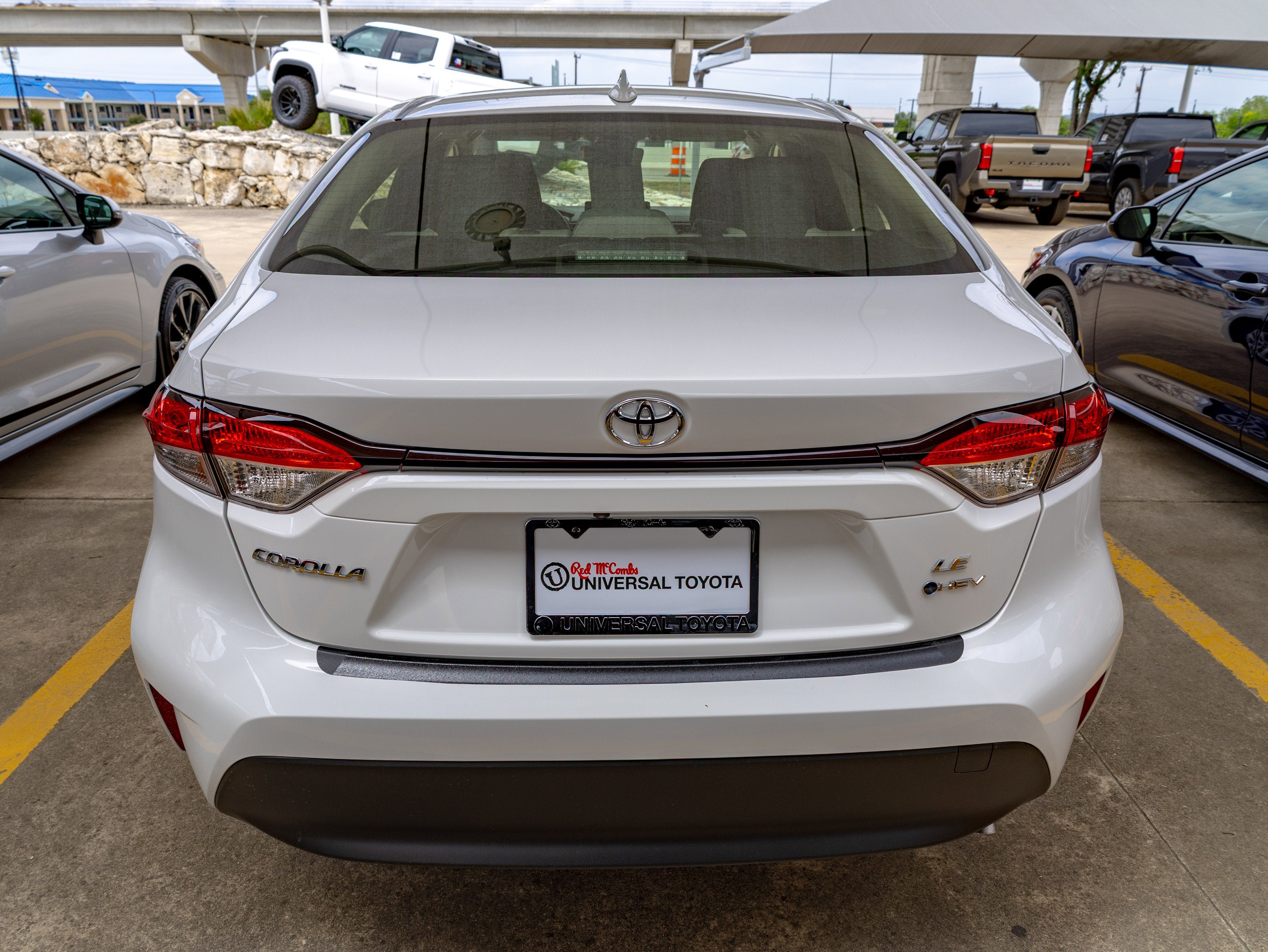 2026 Toyota Corolla Hybrid LE