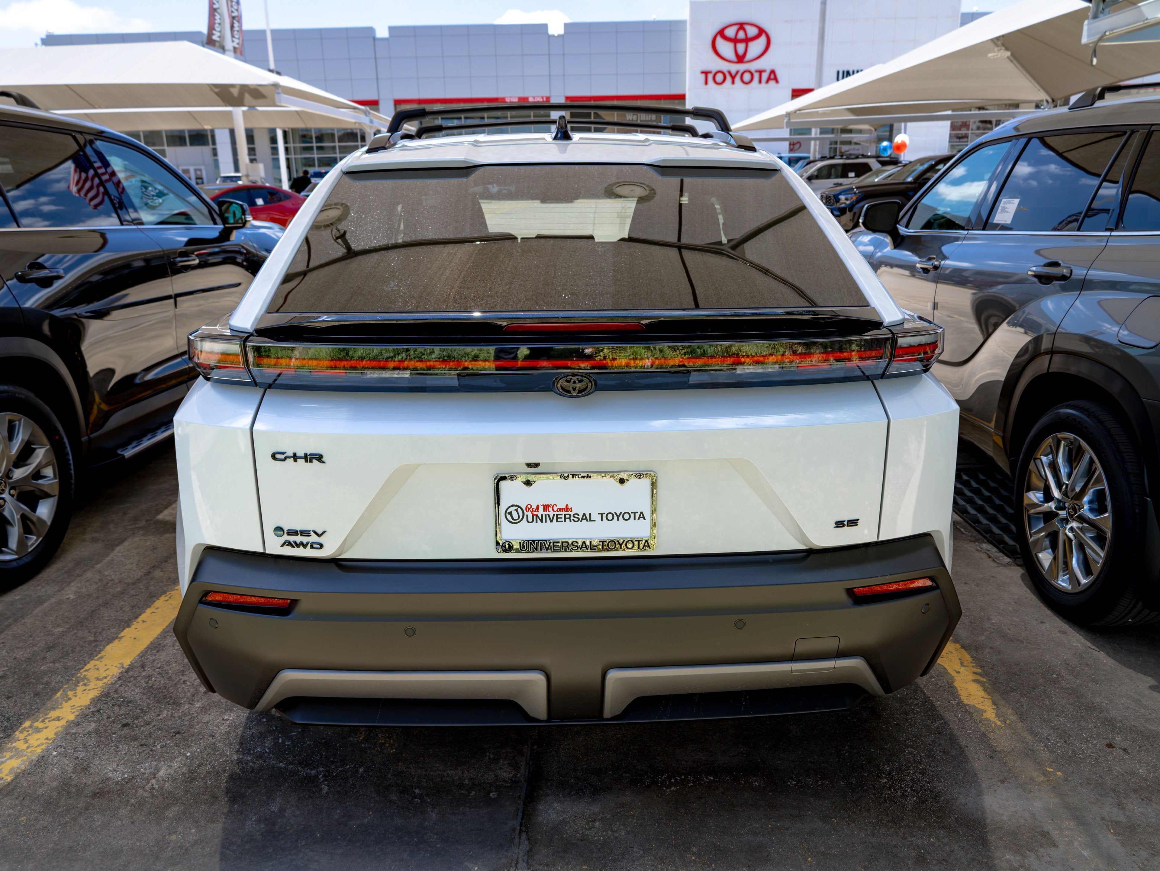 2026 Toyota C-HR SE