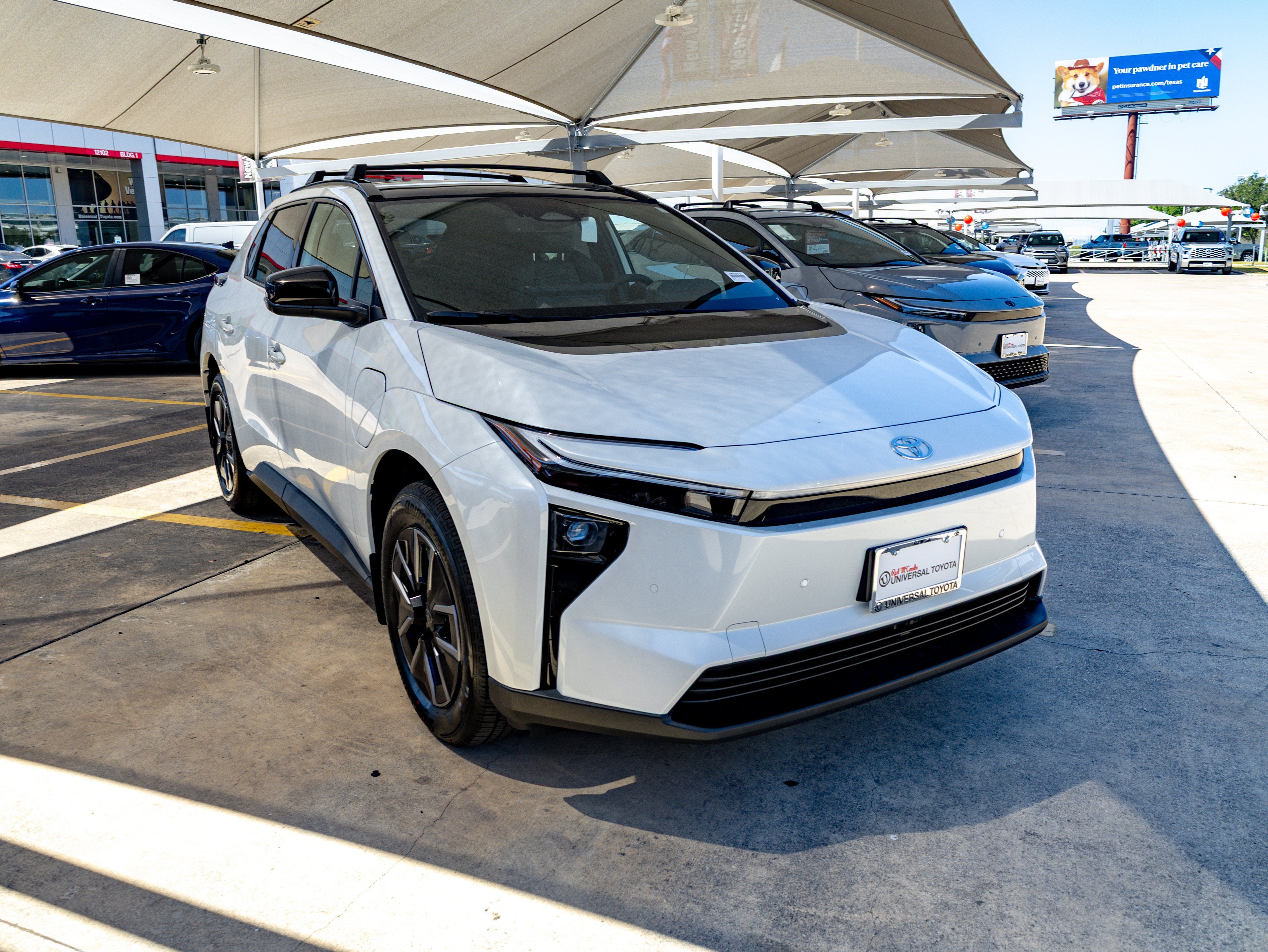 2026 Toyota bZ XLE