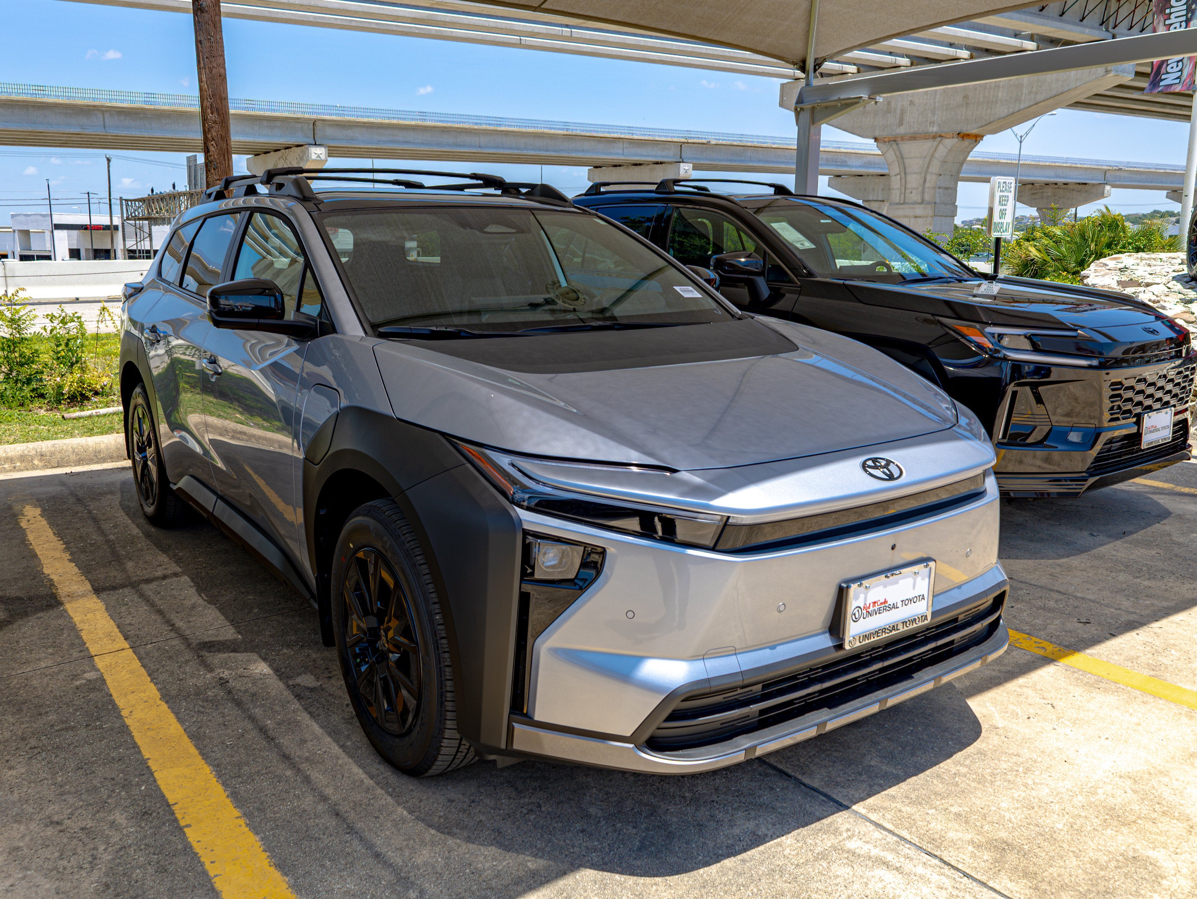2026 Toyota bZ Woodland Premium