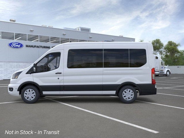2026 Ford Transit Passenger Wagon XLT