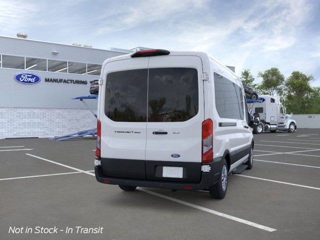 2026 Ford Transit Passenger Wagon XLT