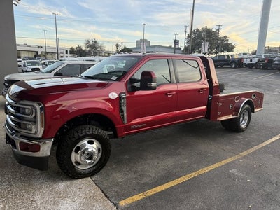 2026 Ford Super Duty F-350 DRW Lariat