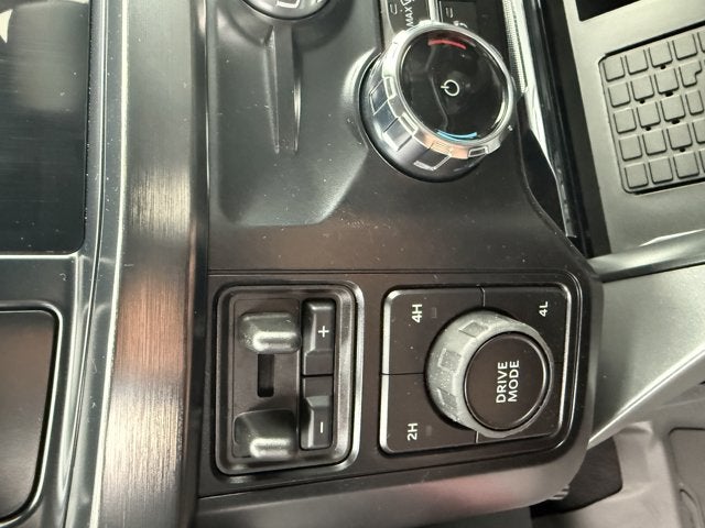 2026 Ford Super Duty F-350 DRW Lariat