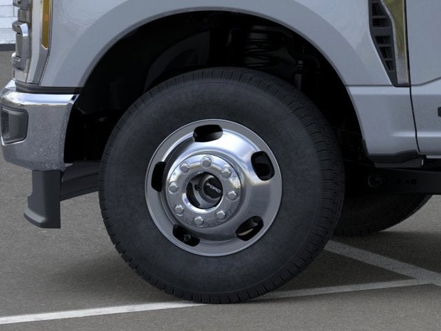 2026 Ford Super Duty F-350 DRW F-350® LARIAT®