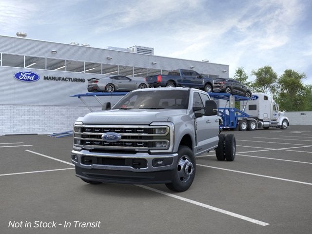 2026 Ford Super Duty F-350 DRW F-350® LARIAT®