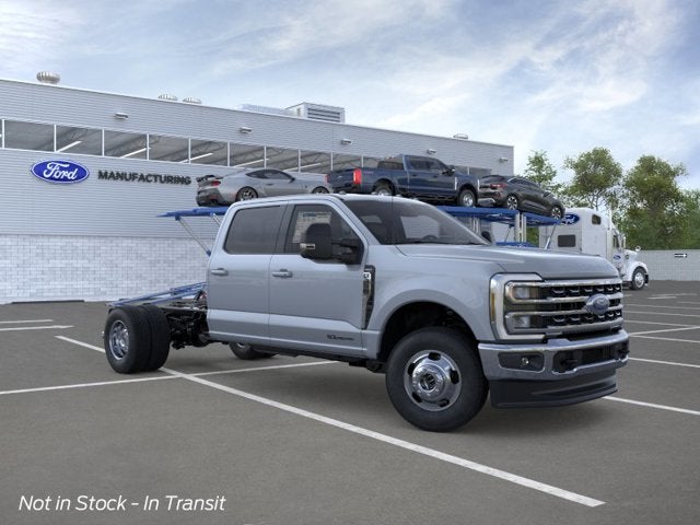 2026 Ford Super Duty F-350 DRW F-350® LARIAT®