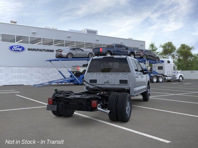 2026 Ford Super Duty F-350 DRW F-350® LARIAT®