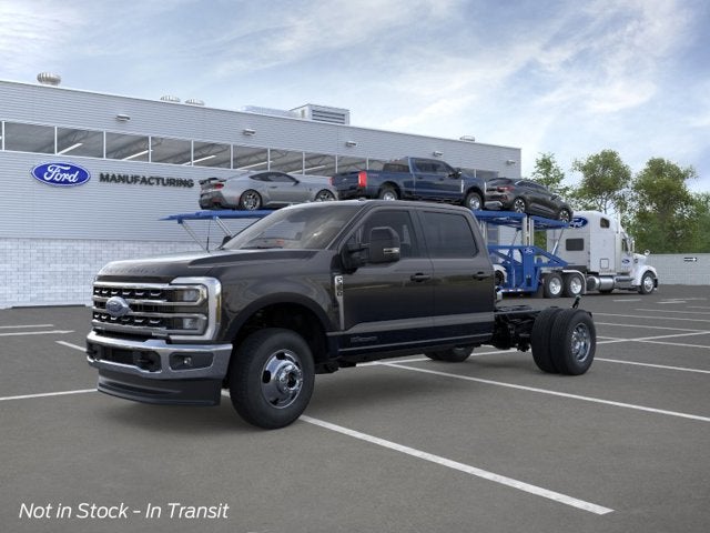 2026 Ford Super Duty F-350 DRW F-350® LARIAT®