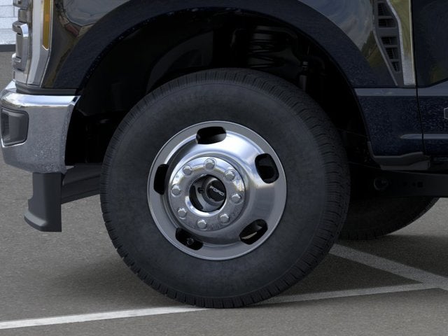 2026 Ford Super Duty F-350 DRW F-350® LARIAT®