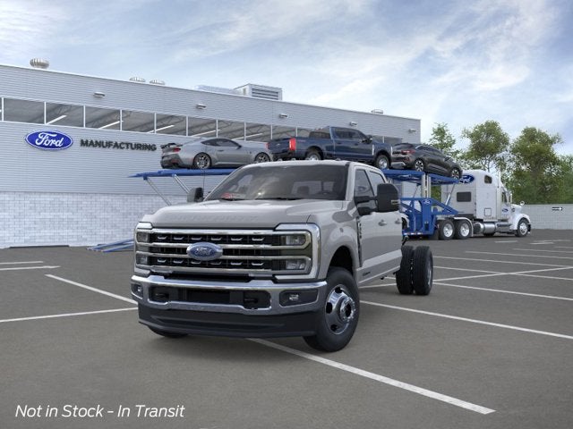 2026 Ford Super Duty F-350 DRW F-350® LARIAT®