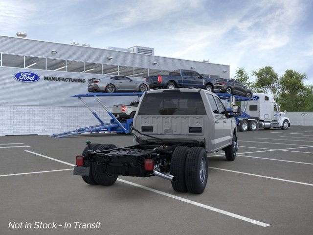 2026 Ford Super Duty F-350 DRW F-350® LARIAT®