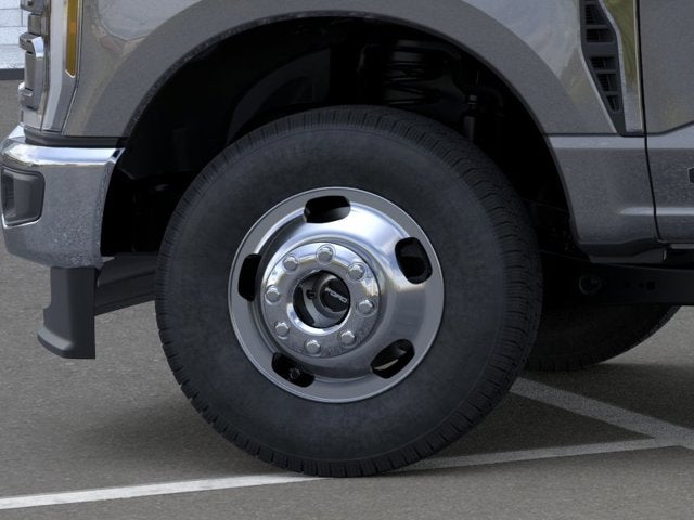 2026 Ford Super Duty F-350 DRW F-350® LARIAT®