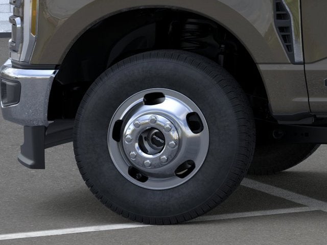 2026 Ford Super Duty F-350 DRW F-350® LARIAT®