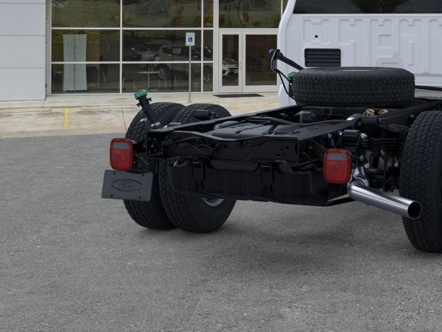 2025 Ford Super Duty F-350 DRW F-350® XL
