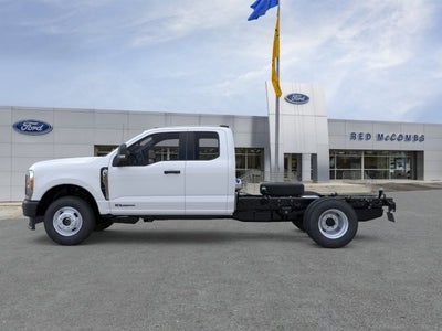 2025 Ford Super Duty F-350 DRW F-350® XL