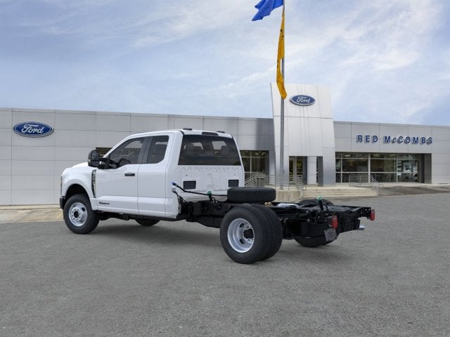2025 Ford Super Duty F-350 DRW F-350® XL