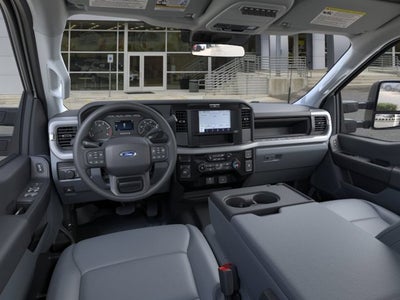 2025 Ford Super Duty F-350 DRW F-350® XL