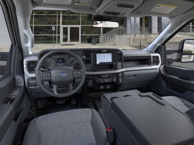 2026 Ford Super Duty F-350 DRW XL