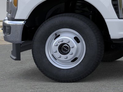 2026 Ford Super Duty F-350 DRW F-350® XLT
