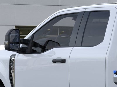 2026 Ford Super Duty F-350 DRW F-350® XLT