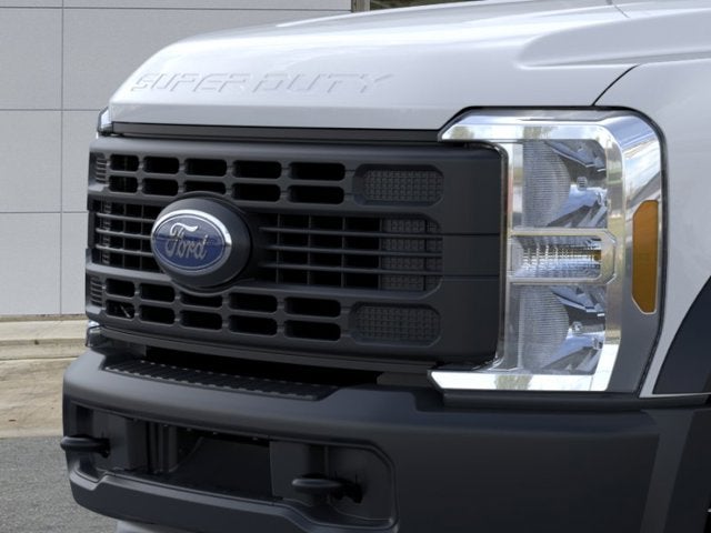 2026 Ford Super Duty F-550 DRW XL
