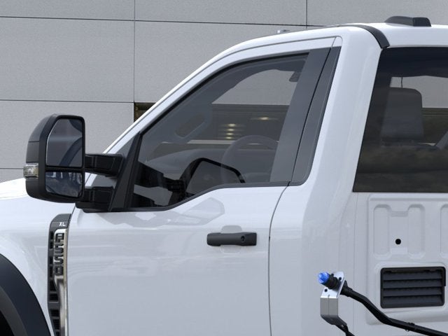 2026 Ford Super Duty F-550 DRW XL