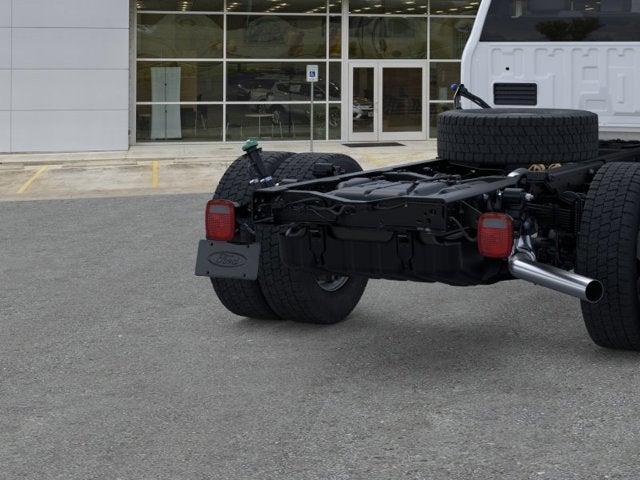 2026 Ford Super Duty F-550 DRW XL