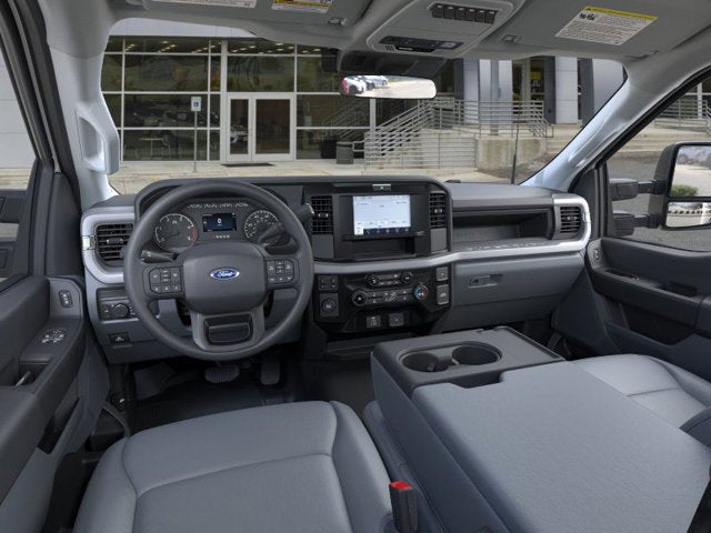 2026 Ford Super Duty F-550 DRW XL