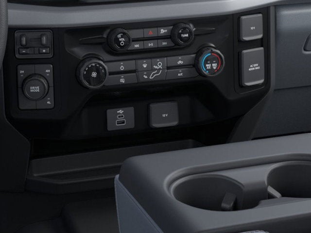 2025 Ford Super Duty F-550 DRW XL