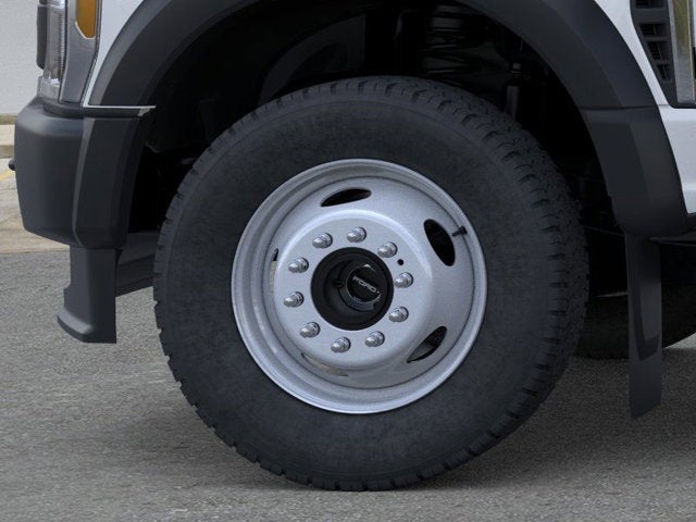 2025 Ford Super Duty F-550 DRW XL