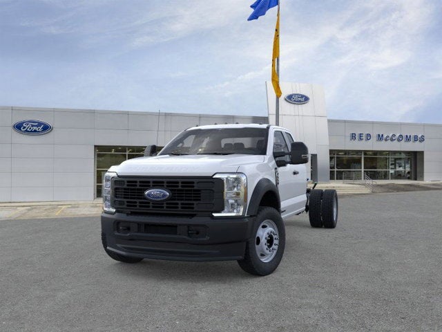 2025 Ford Super Duty F-550 DRW XL
