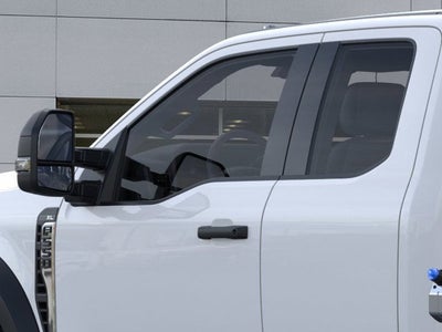 2025 Ford Super Duty F-550 DRW XL