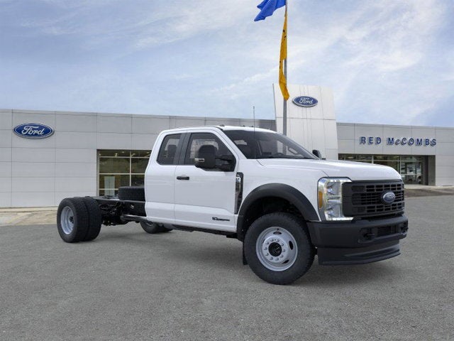 2025 Ford Super Duty F-550 DRW XL