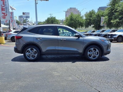 2025 Ford Escape ST-Line Select