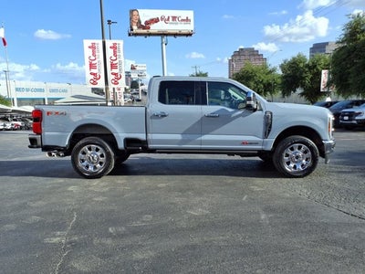 2024 Ford Super Duty F-350 SRW Lariat