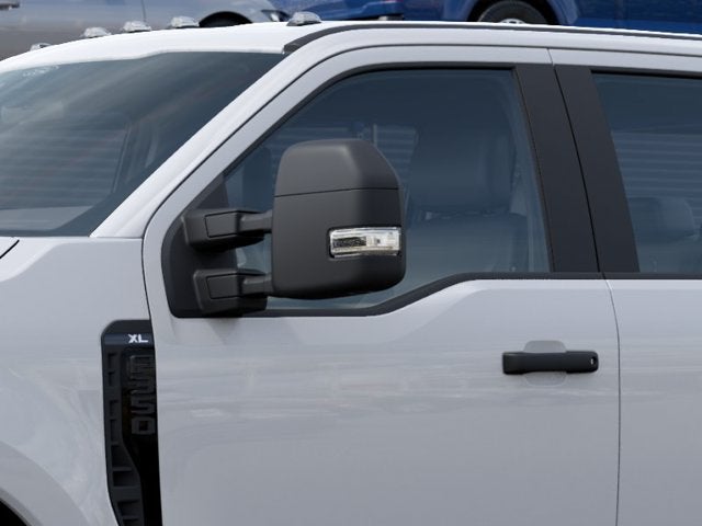 2027 Ford Super Duty F-350 SRW XL