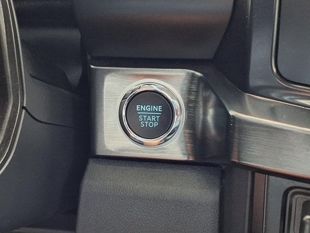 2025 Ford Super Duty F-350 SRW LARIAT