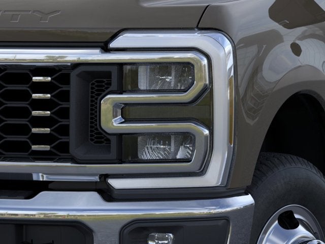 2026 Ford Super Duty F-350 DRW F-350® King Ranch®