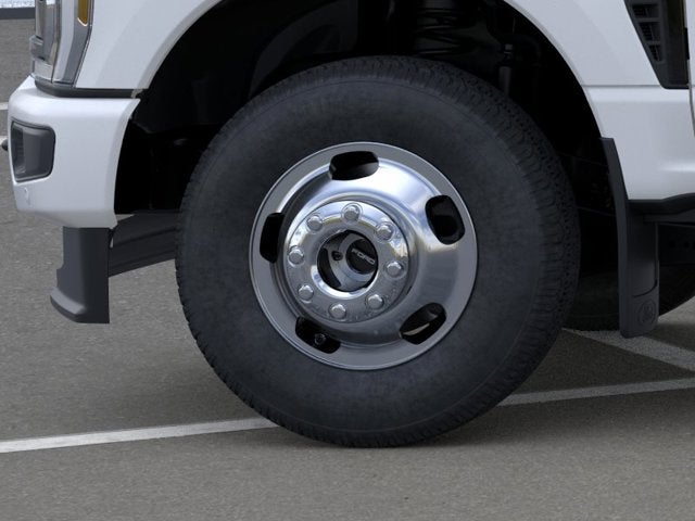 2026 Ford Super Duty F-350 DRW Platinum