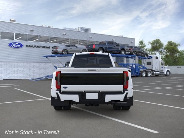 2026 Ford Super Duty F-350 DRW Platinum