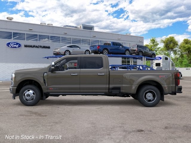 2026 Ford Super Duty F-350 DRW Platinum