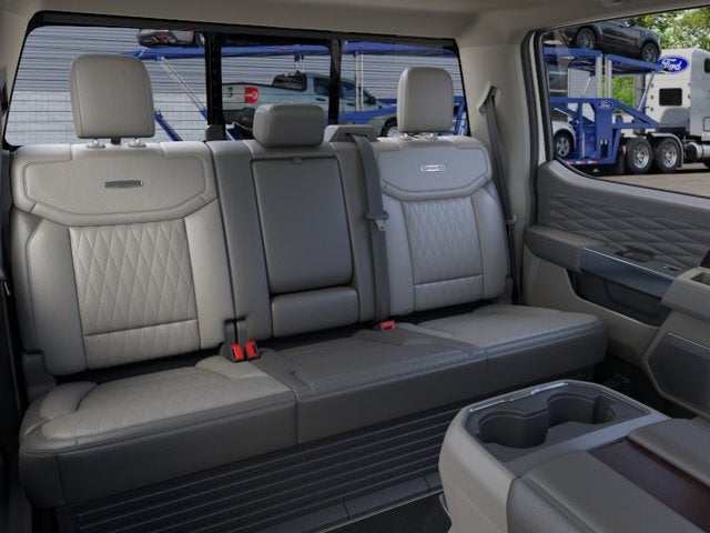 2026 Ford Super Duty F-350 DRW Platinum