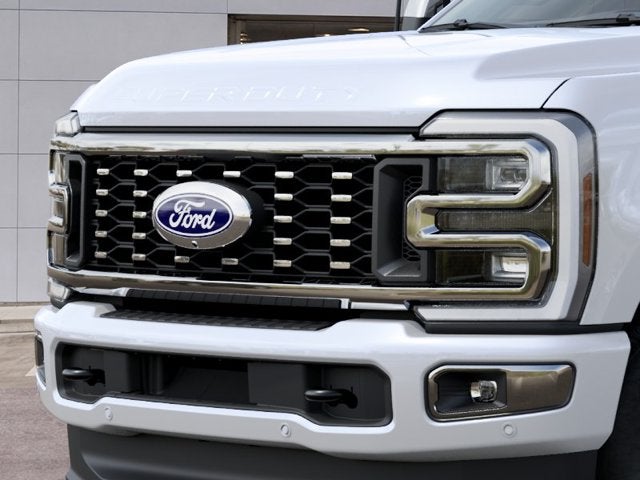 2027 Ford Super Duty F-350 DRW Platinum