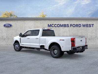 2026 Ford Super Duty F-350 DRW LARIAT