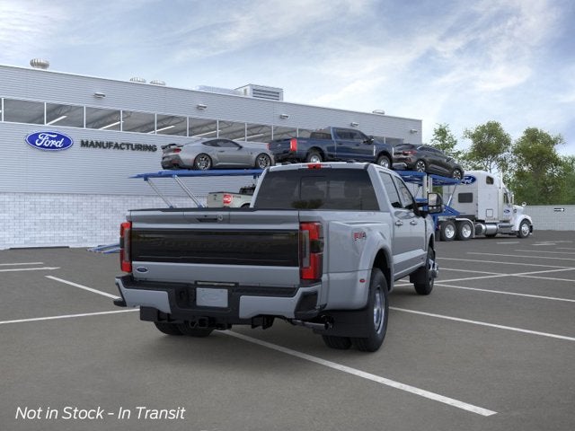 2026 Ford Super Duty F-350 DRW F-350® Platinum®