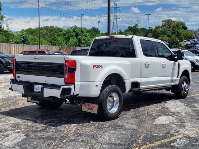 2025 Ford Super Duty F-350 DRW Platinum